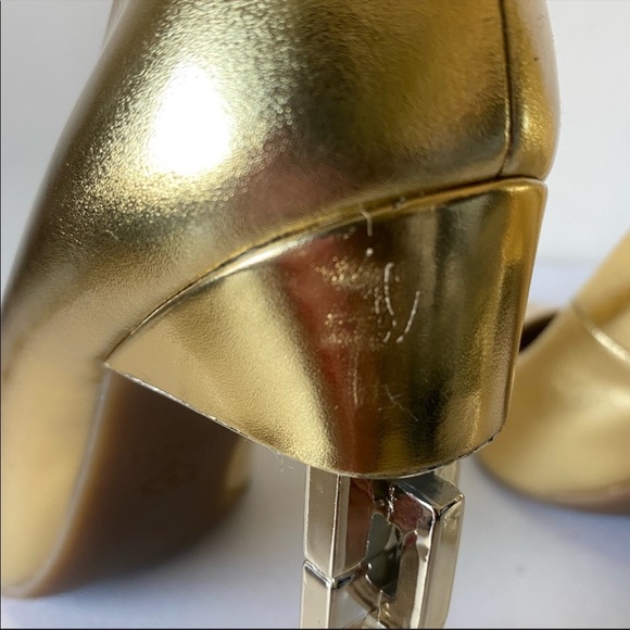 Katy Perry Suzzie Gold Pumps - Picture 8 of 10